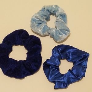 3 set blue scrunchies